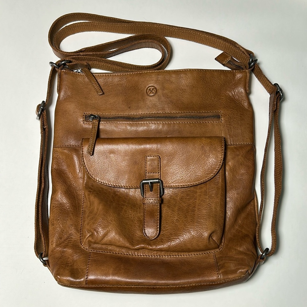 Hide & Stitch leather purse